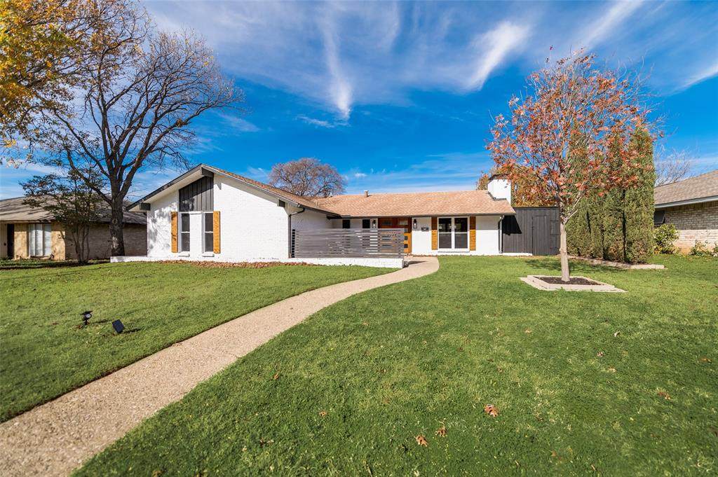 3839 Antigua Drive - Photo 1