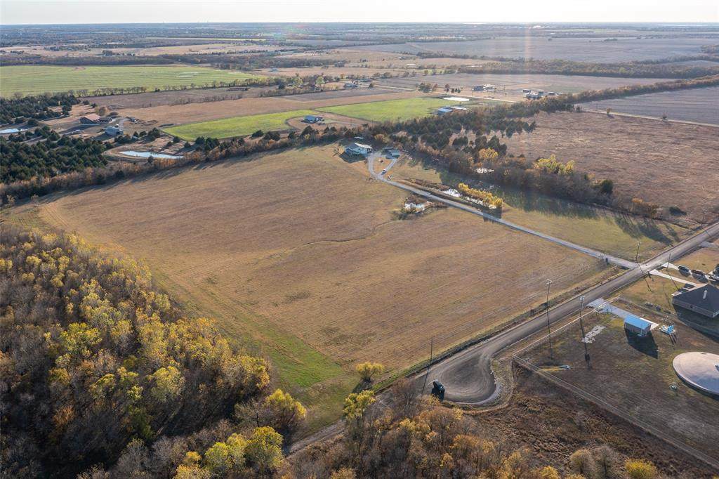 000 County Road 820 - Photo 1