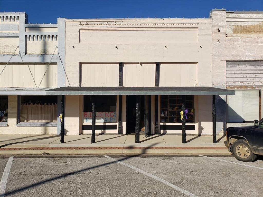 209 Front Street - Photo 1
