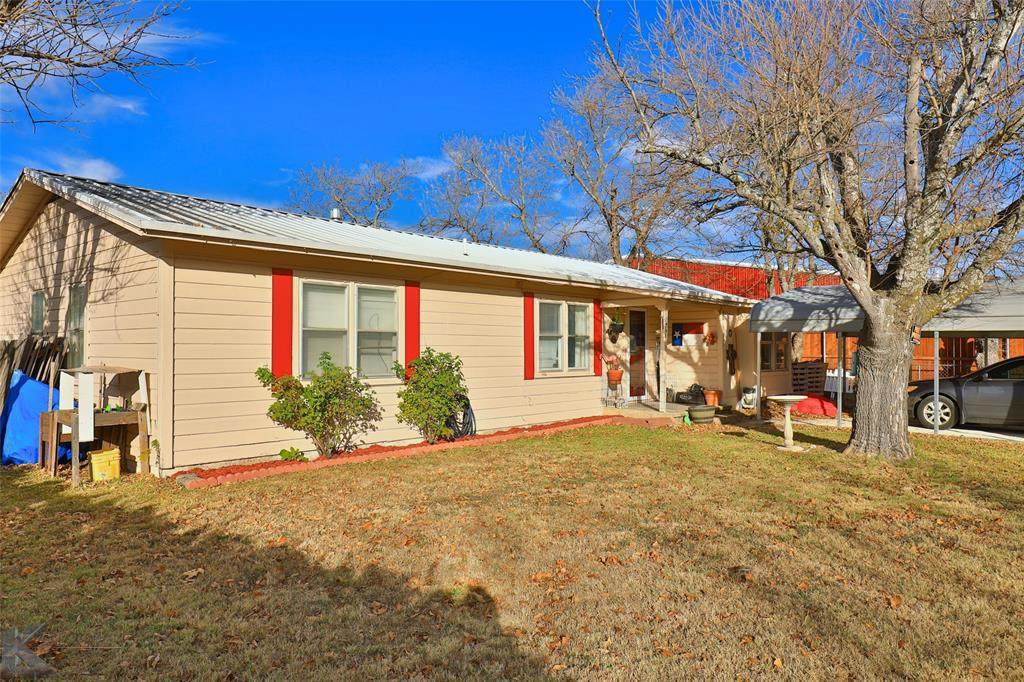 518 Reeves Street - Photo 1