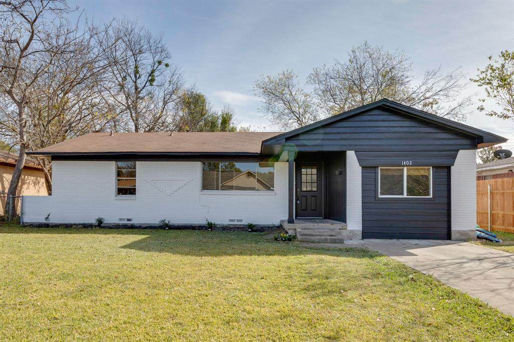 1402 Rosemont Street - Photo 1