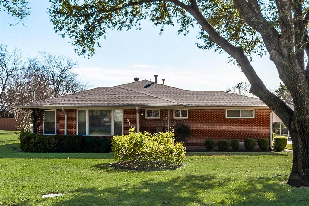 511 Lee Street - Photo 1