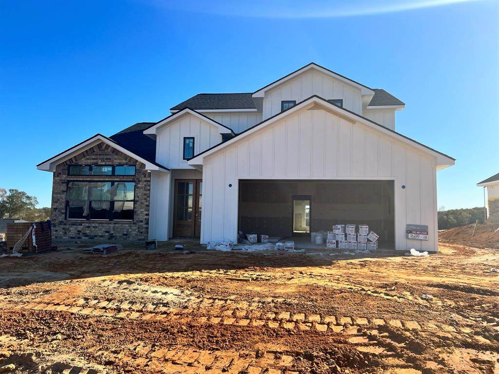 16210 Clearview Drive - Photo 1