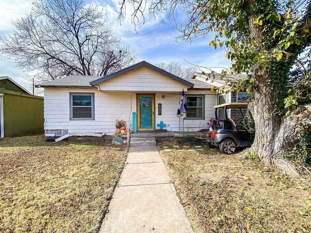 107 Avenue M - Photo 1