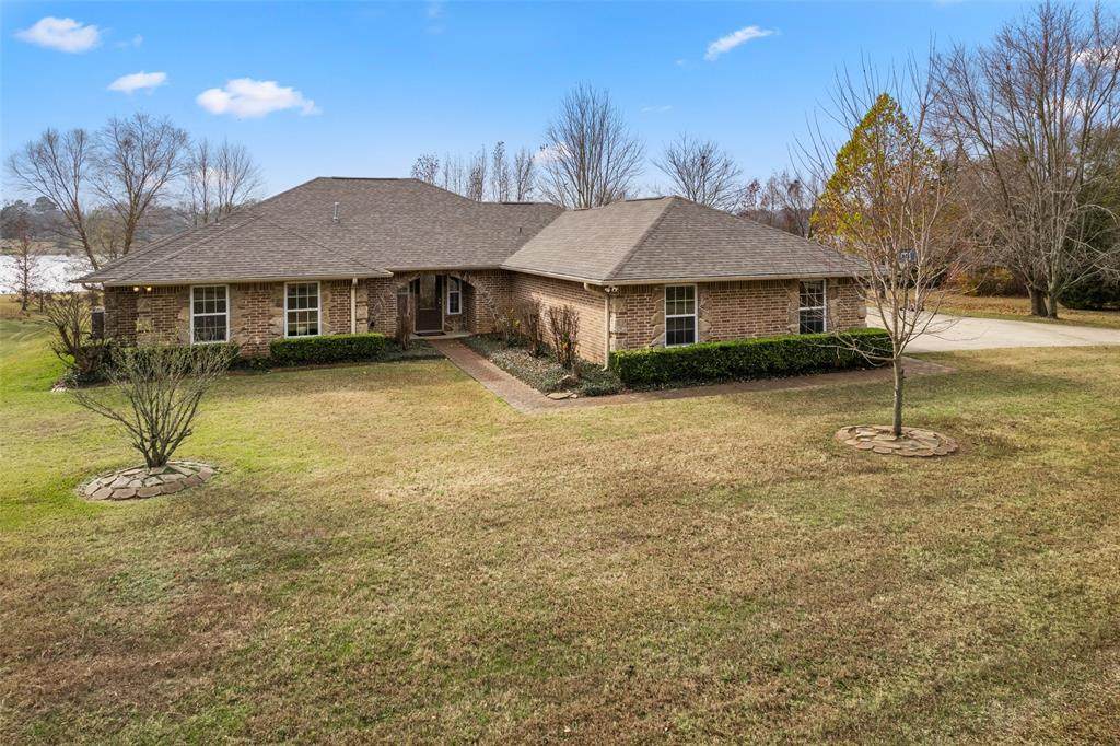 395 County Road 1130 - Photo 1