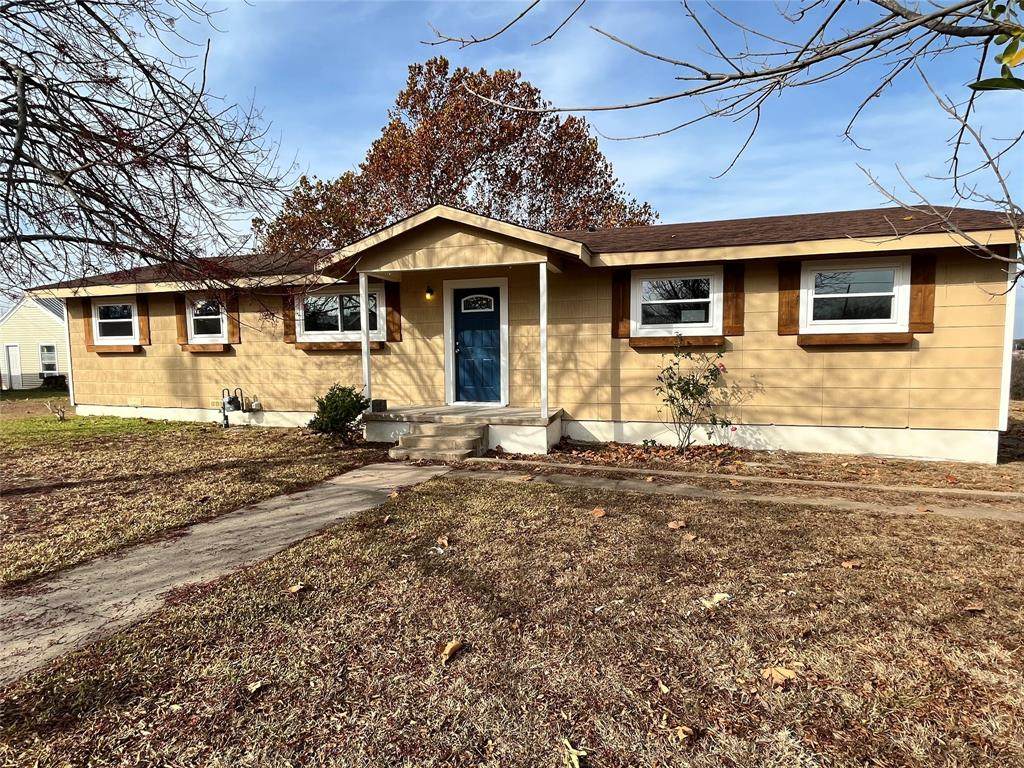 509 Hall Street - Photo 1