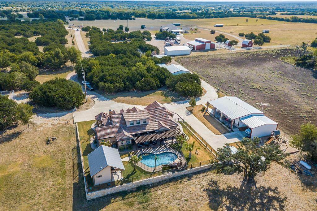 232 Private Road 1111 - Photo 1