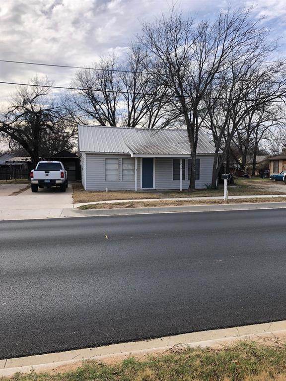 776 Graham Street - Photo 1