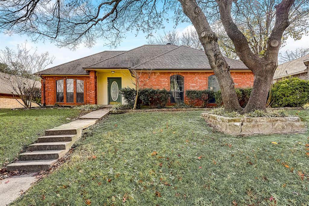 3804 Jennifer Lane - Photo 1