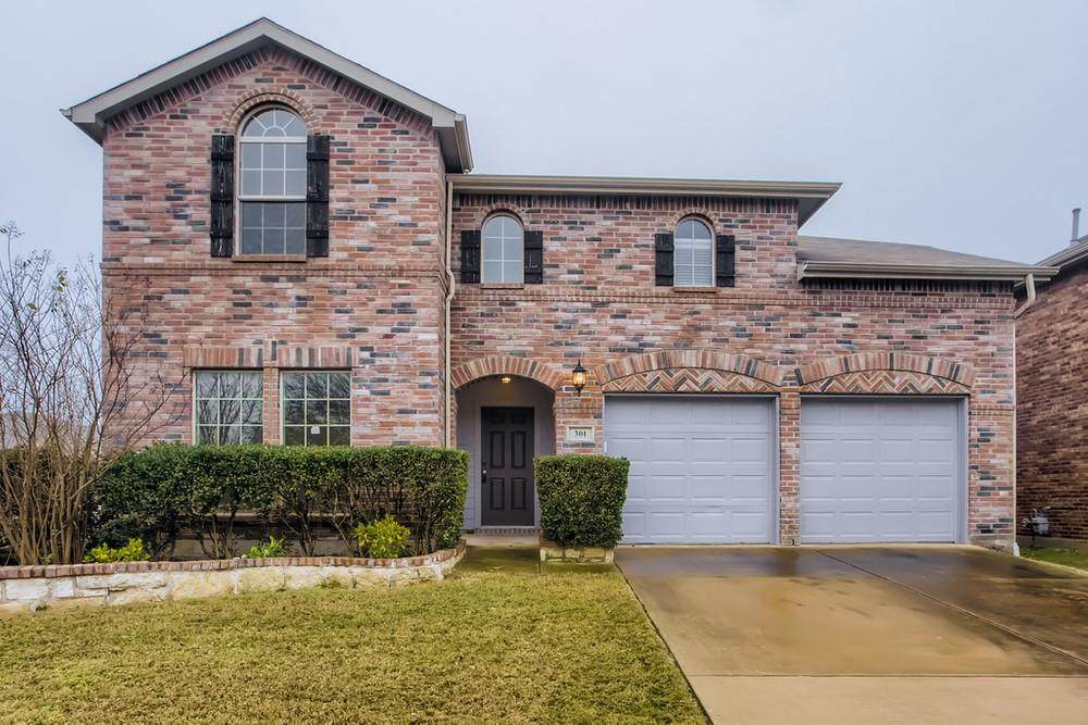 301 Highland Park Lane - Photo 1