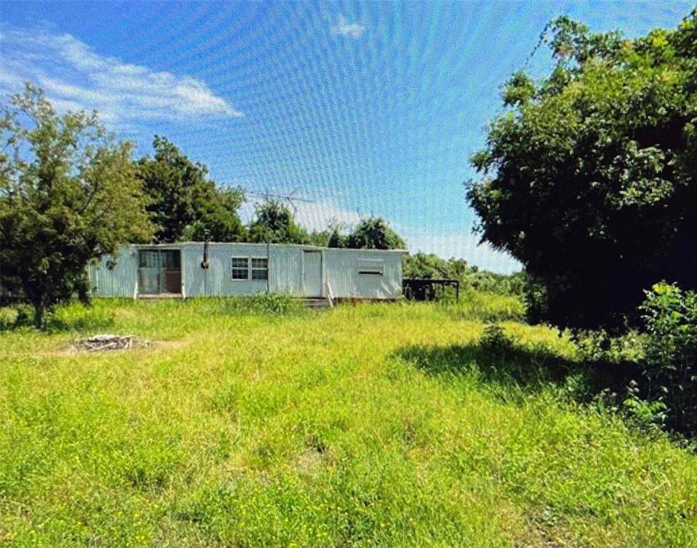 146 Pawnee Trail - Photo 1
