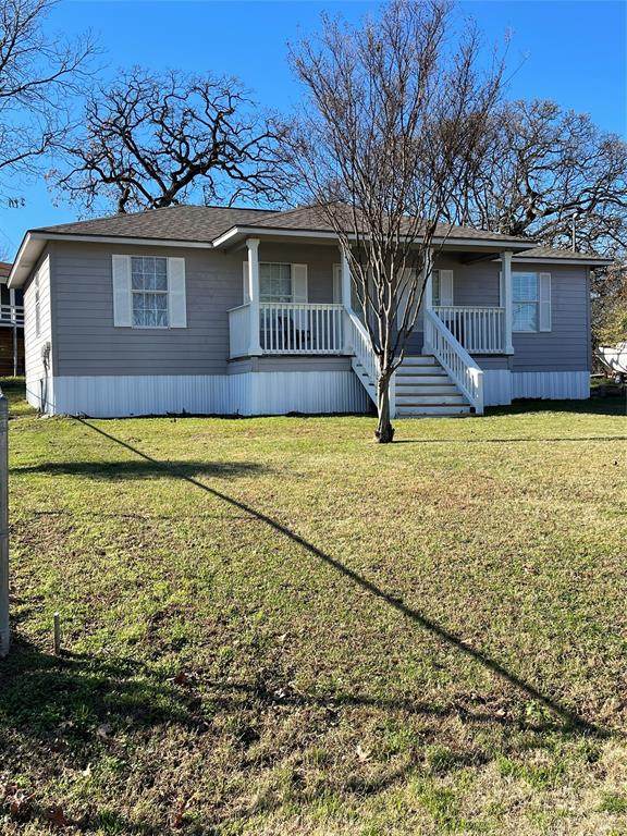 157 Memorial Drive - Photo 1