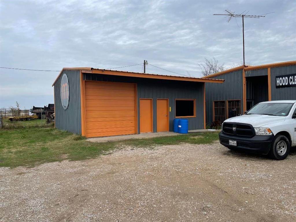 5363 Us Highway 175 - Photo 1