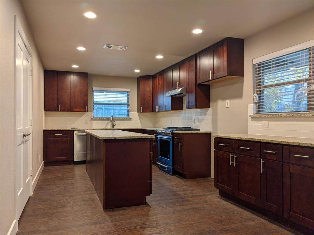 6207 Royal Lane - Photo 1