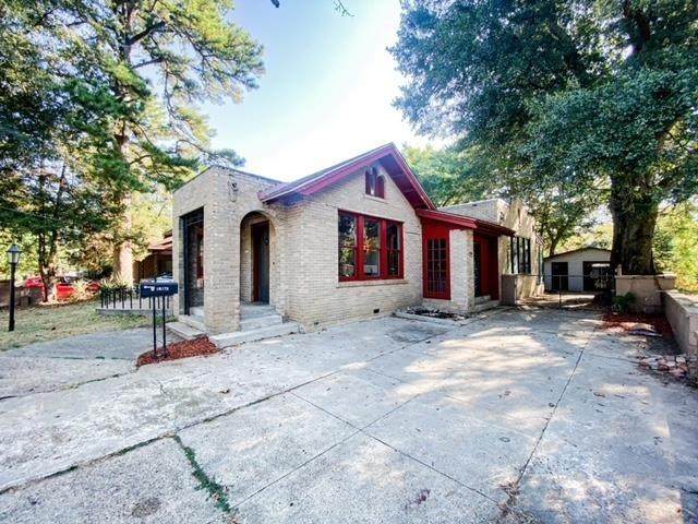908 Fitzhugh Avenue - Photo 1