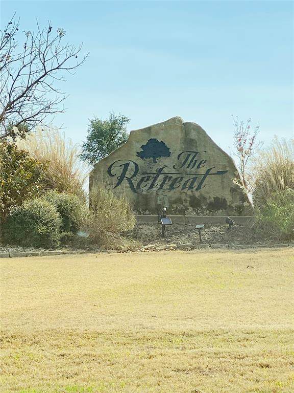 7125 Retreat Boulevard - Photo 1