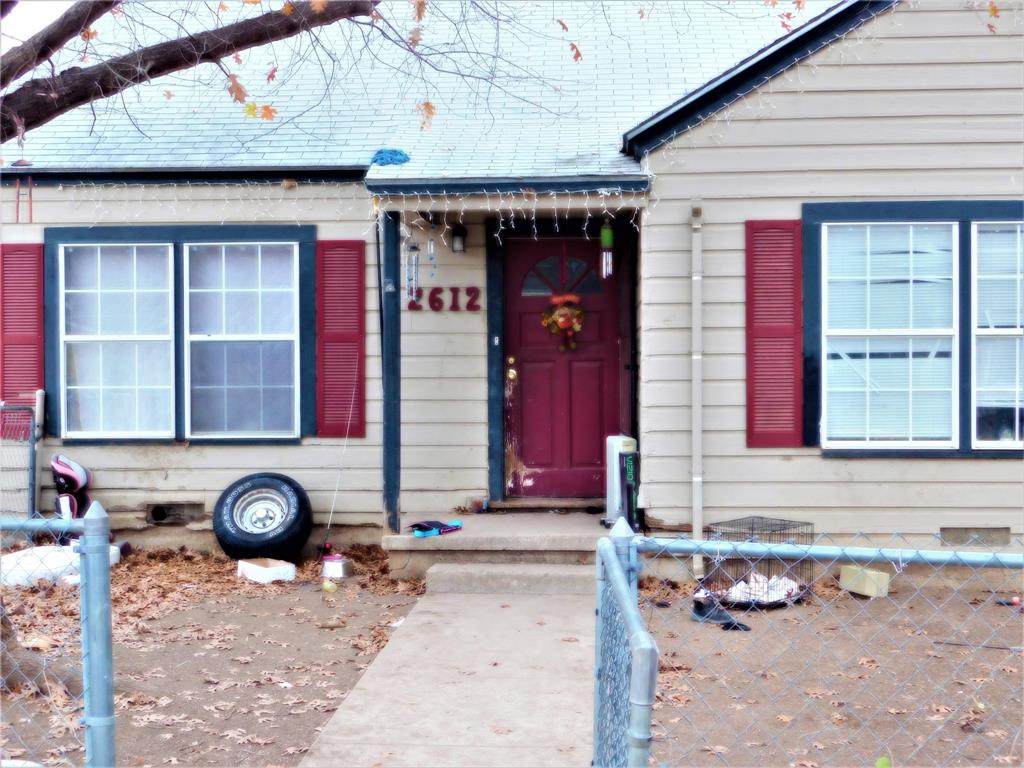 2612 1st Street - Photo 1