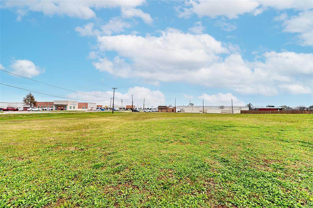 2215 Tabor Parkway - Photo 1
