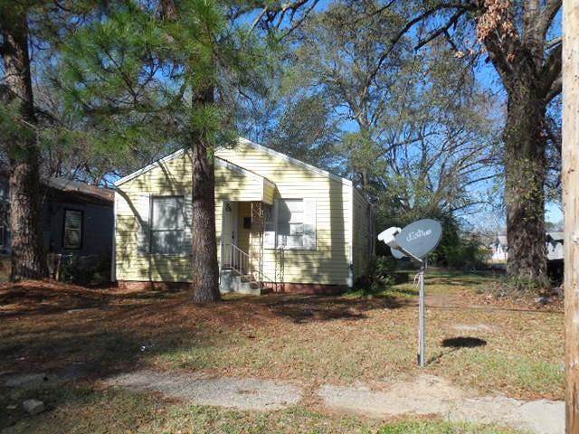 302 69th Street - Photo 1