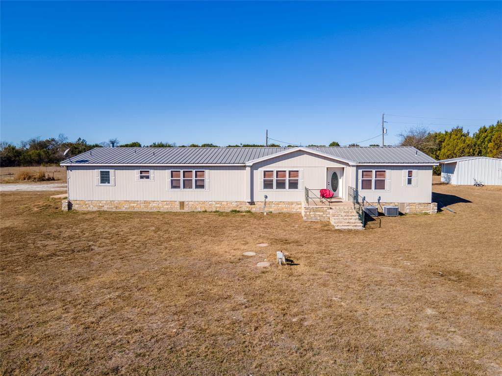 3998 Fm 219 - Photo 1