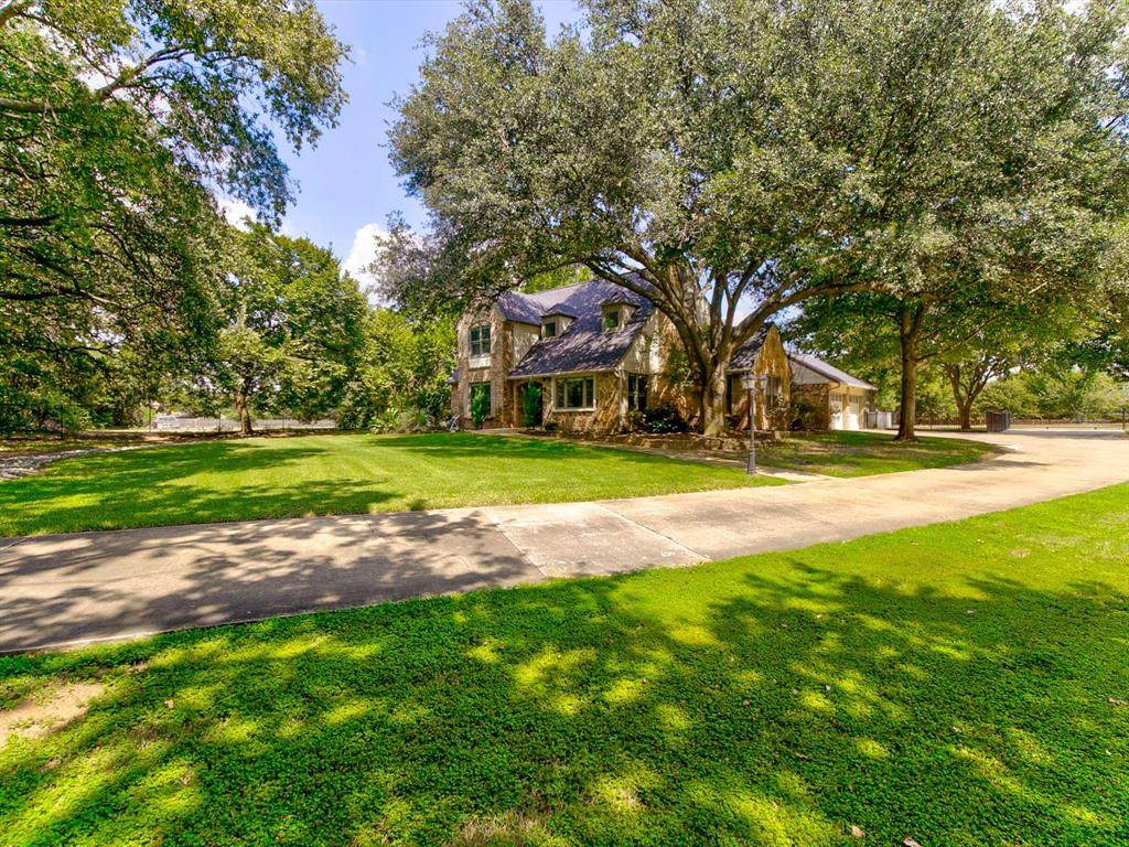 2811 Sieber Drive - Photo 1
