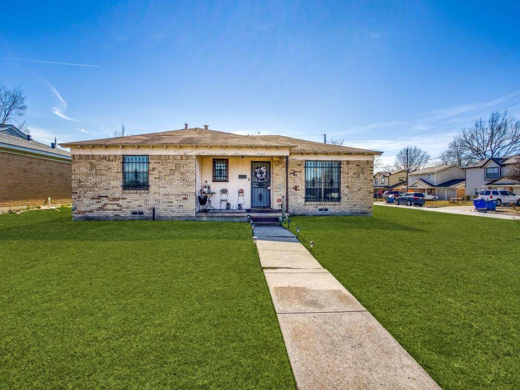 10006 Checota Drive - Photo 1