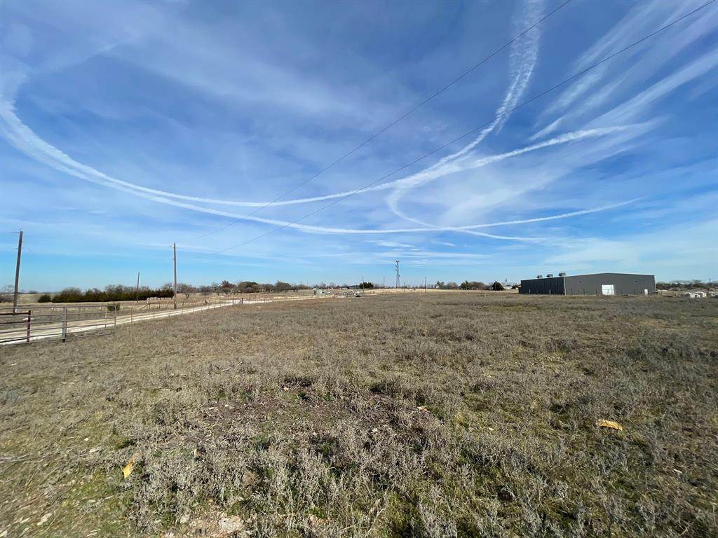 . Graham Road - Photo 1