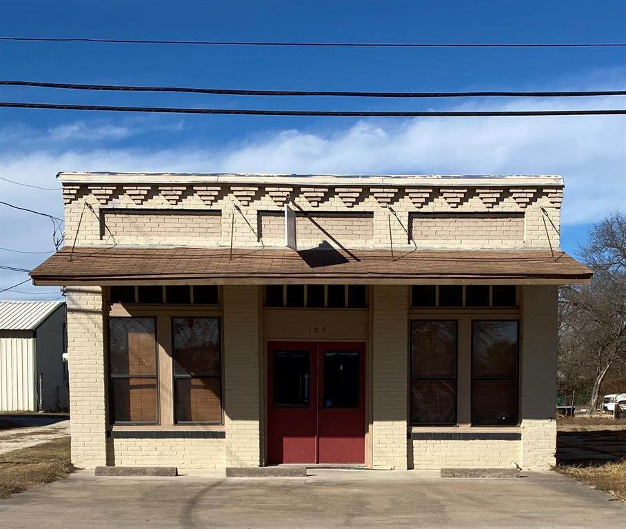 107 Norway Street - Photo 1