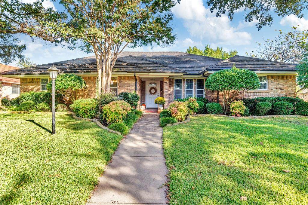 835 Saddlebrook Drive - Photo 1