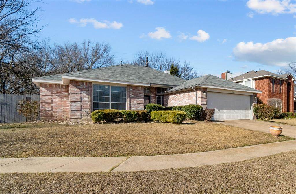 104 Marshall Drive - Photo 1