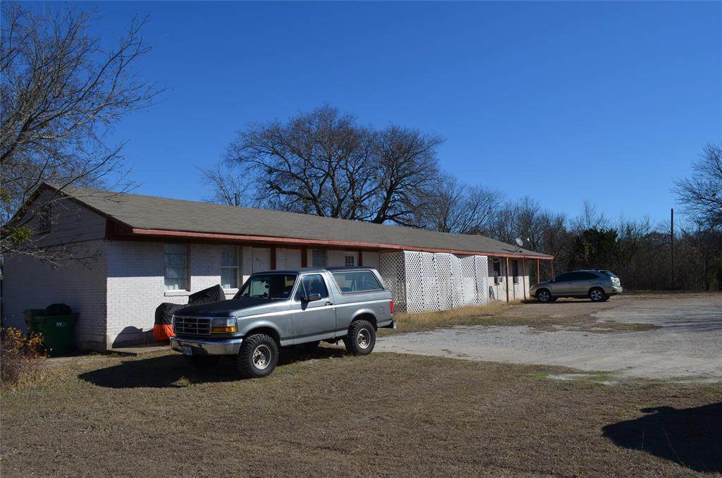 611 Hwy 11 - Photo 1