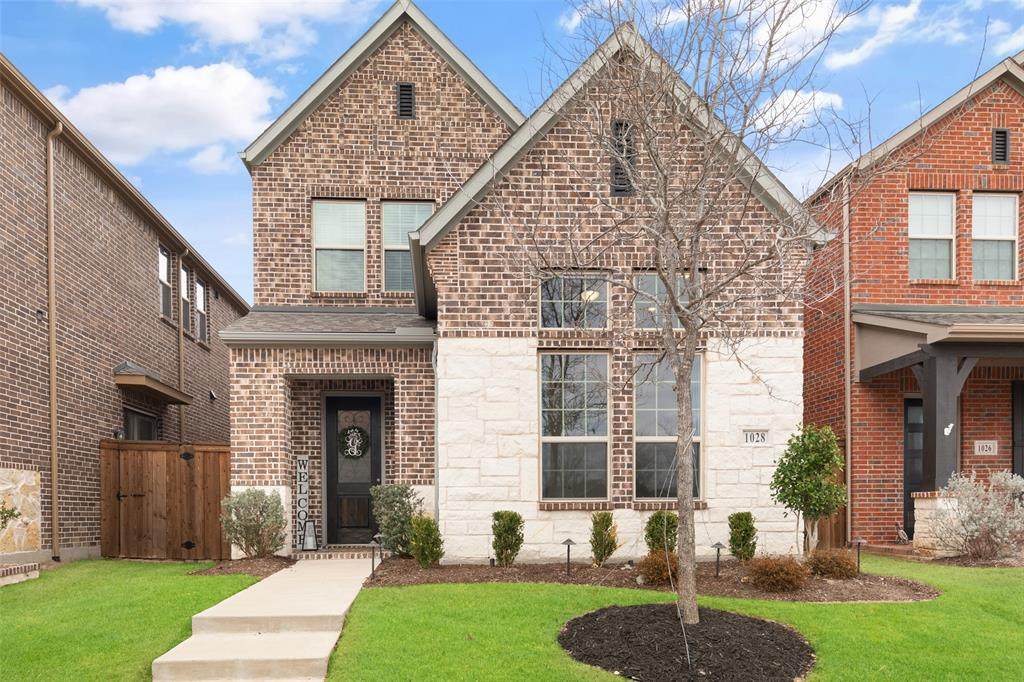 1028 Jackson Circle - Photo 1