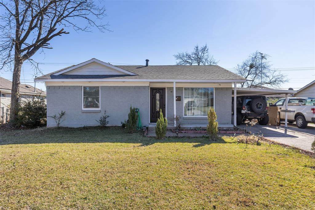 1136 Ridgeview Street - Photo 1