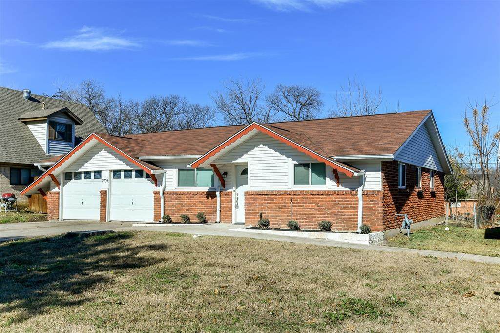 2709 Buena Vista Drive - Photo 1