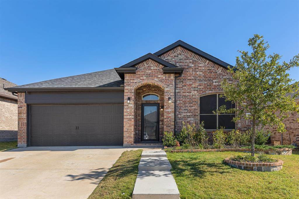 10200 Saltbrush Street - Photo 1