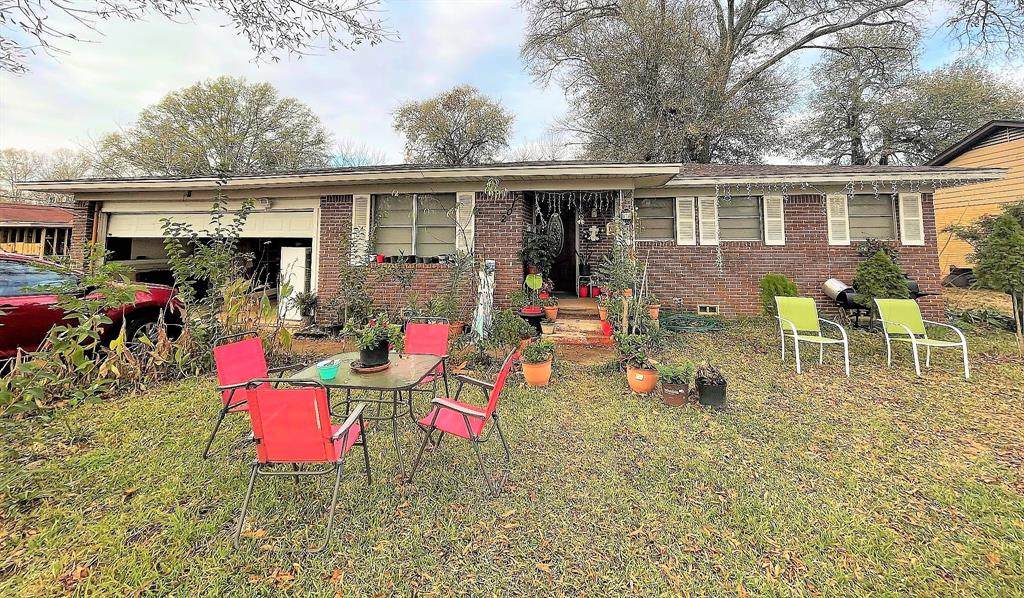 2102 Airline Drive - Photo 1