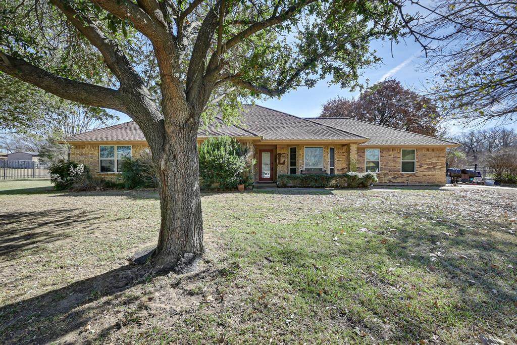 511 Christopher Lane - Photo 1