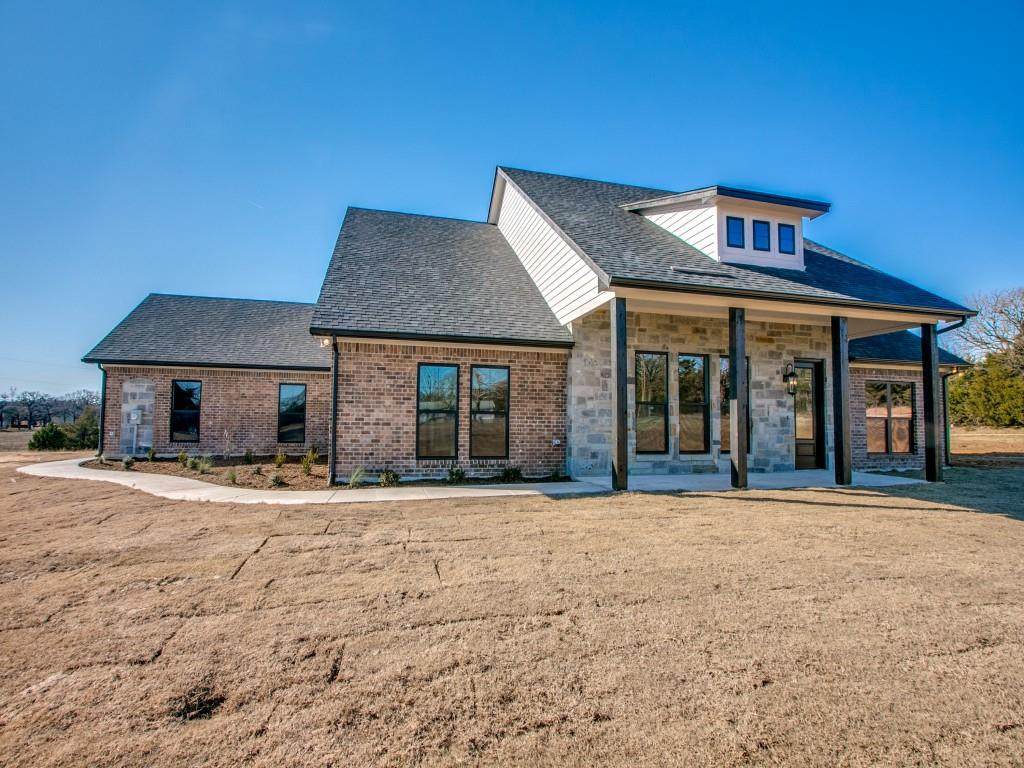 318 Cemetery Road - Photo 1