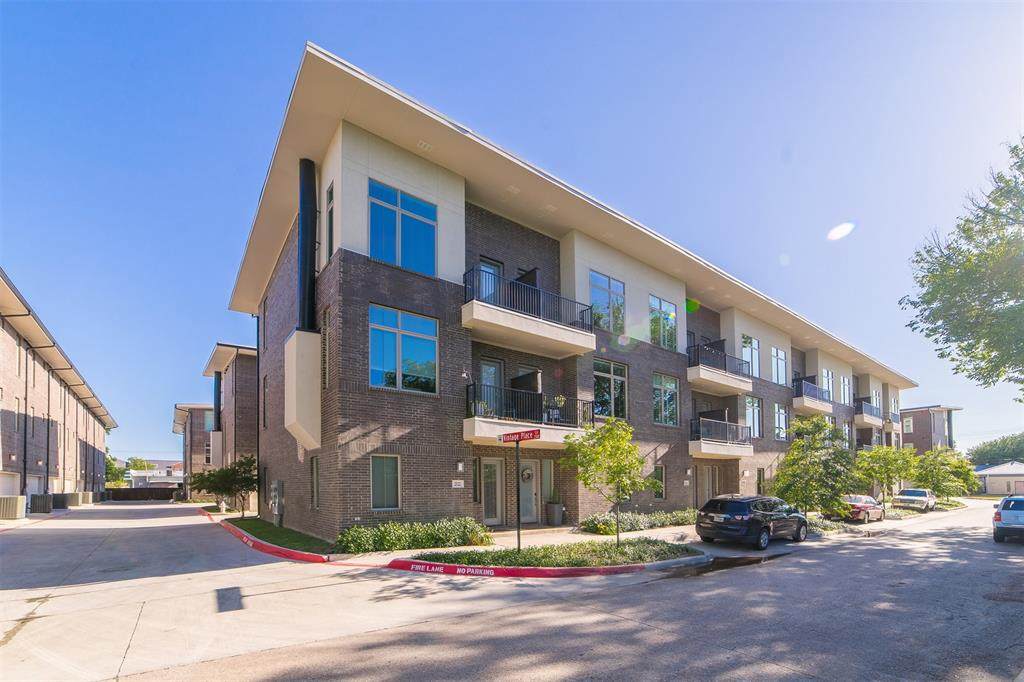 2518 Vintage Street - Photo 1
