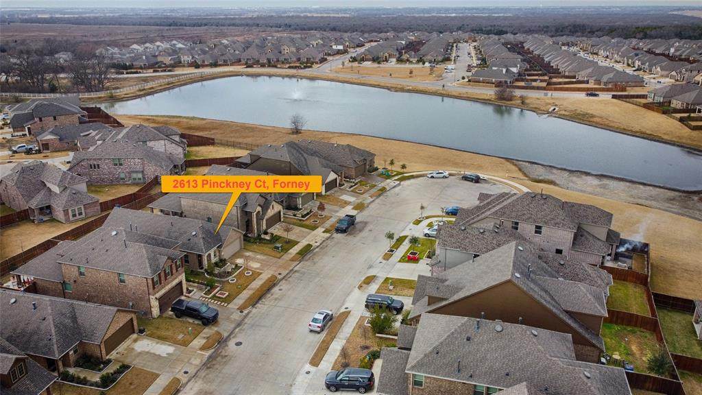 2613 Pinckney Court - Photo 1
