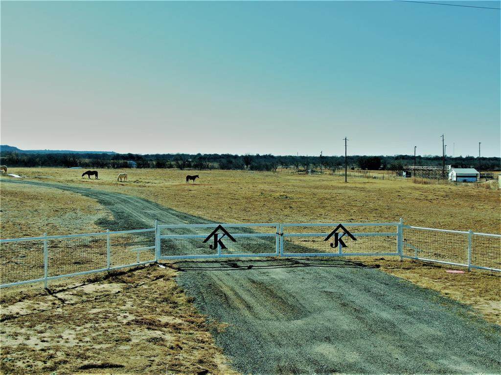 4056 Fm 1689 - Photo 1