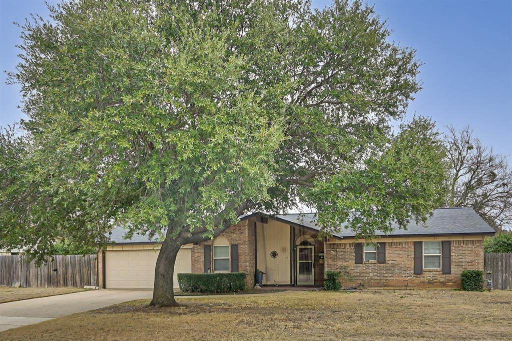 417 Glendale Street - Photo 1