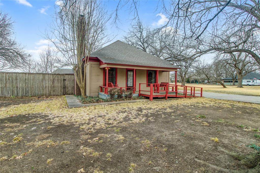 3307 Fm 813 - Photo 1