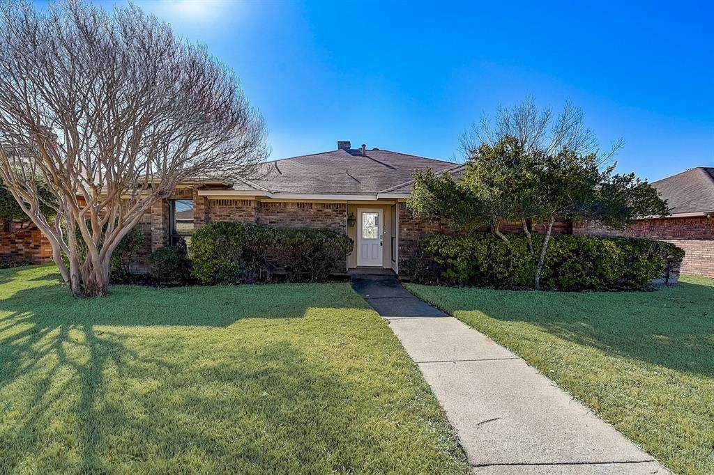 1110 Columbine Drive - Photo 1