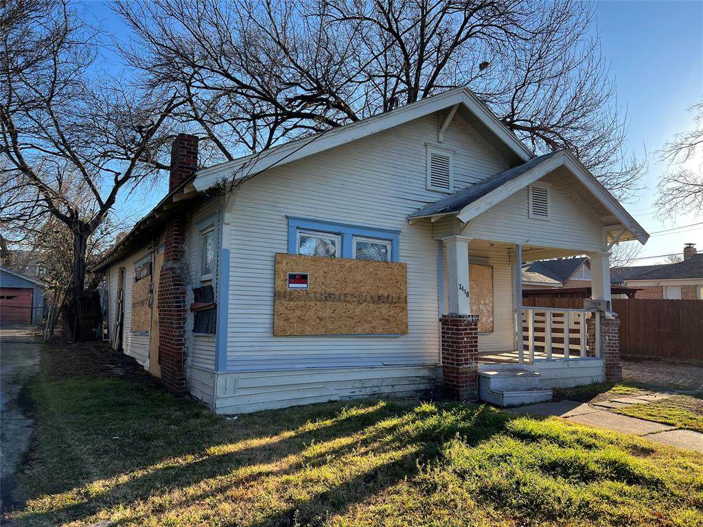 2410 Prairie Avenue - Photo 1