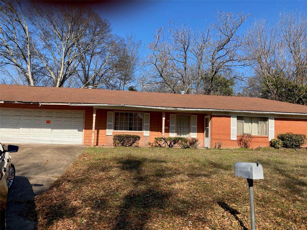 119 Magnolia Street - Photo 1
