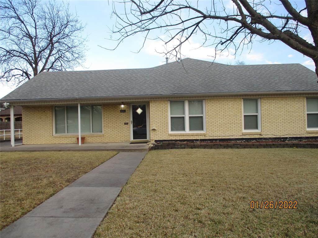 4300 Mackey Drive - Photo 1