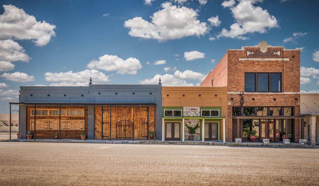 124 Austin Street - Photo 1