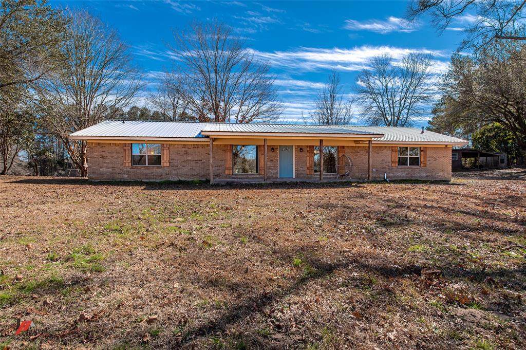 163 Foster - Photo 1