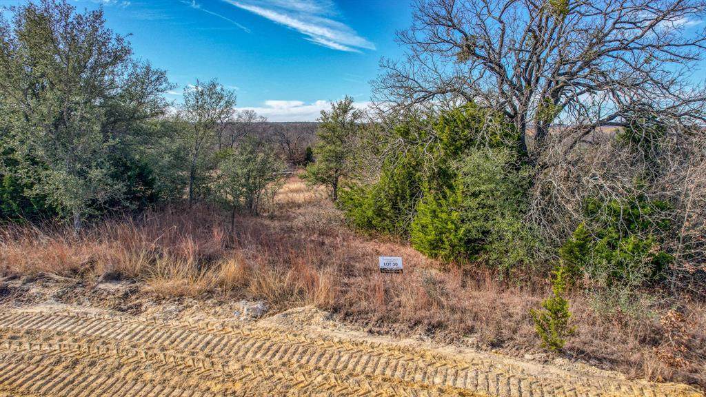 512 Hackamore Court - Photo 1